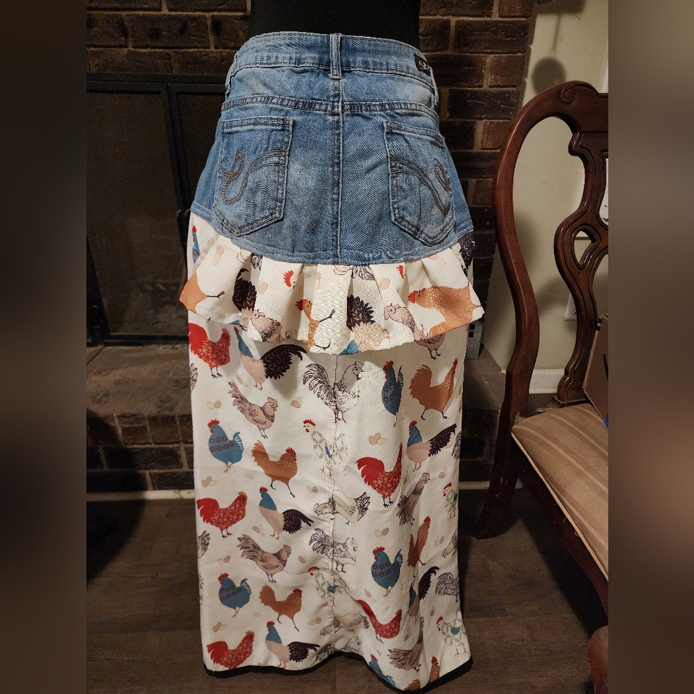 Must Have,One Of A Kind,Earl Jeans Denim Blue and White Chicken Print Maxi Skirt - Picture 3 of 5